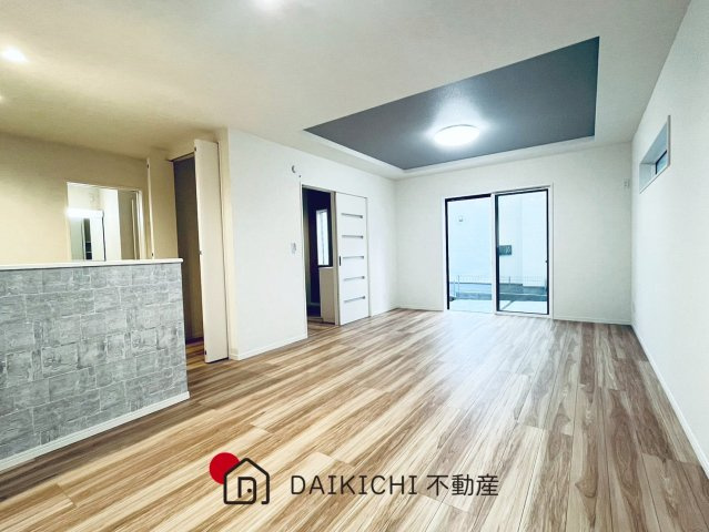 【居間・リビング】 | 鴻巣市天神第5期　ワイウッドコート　新築戸建　全4棟　2号棟
