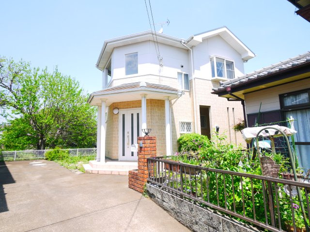 八街市富山　中古戸建の外観|平成17年12月築　3LDK   駐車2台可能