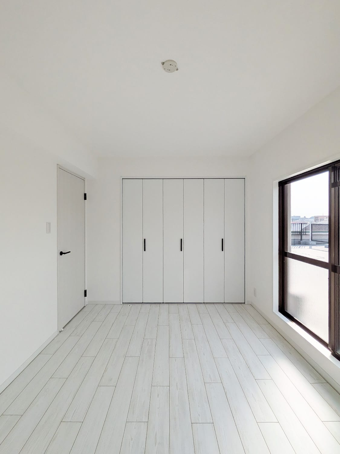 朝日プラザ魚崎北町の洋室|北側洋室約6帖