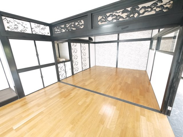 山武市井之内　中古戸建の洋室|内外装リフォーム済み令和7年1月敷地約229坪ドックランバーベキュー海岸徒歩約5分サーフィンの拠点に