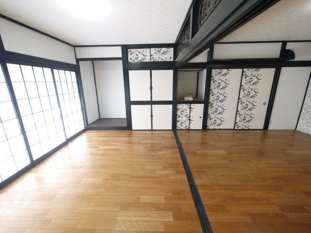 山武市井之内　中古戸建の洋室|内外装リフォーム済み令和7年1月敷地約229坪ドックランバーベキュー海岸徒歩約5分サーフィンの拠点に