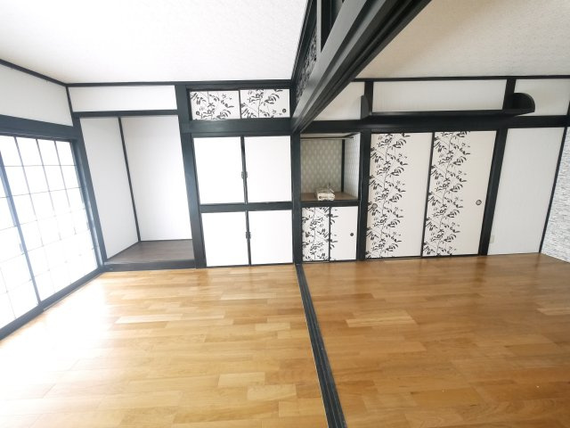 山武市井之内　中古戸建の洋室|内外装リフォーム済み令和7年1月敷地約229坪ドックランバーベキュー海岸徒歩約5分サーフィンの拠点に