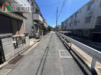 【前面道路含む現地写真】