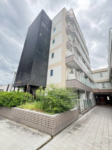 マンションコメットの外観