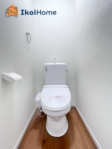 明石市魚住町西岡10期2号棟　新築戸建のトイレ|【ホームページに現地動画掲載中】●年中無休：当日予約可●ウォシュレット、暖房便座標準装備。