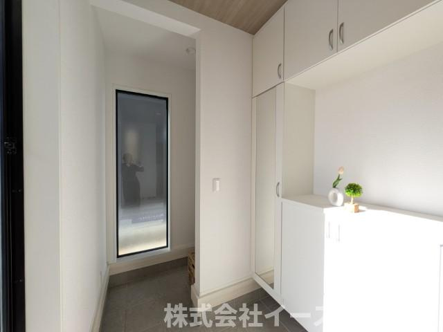 【新築戸建】　いわき市泉町下川3期5棟の玄関|4号棟写真　玄関はお家の顔です！シューズインクローゼットが完備されているので、玄関をスッキリ見せることが出来ます。