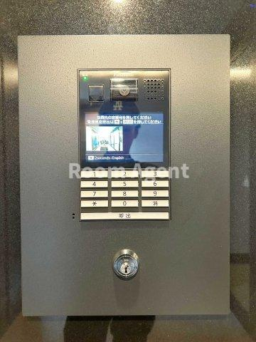 プレサンス太閤通ファシールのエントランス