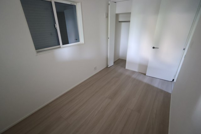 【洋室】 | 《仲介手数料無料》北区日進町２丁目1288-2(1号棟)新築一戸建てメルディア | 撮影日 2025年10月13日 14:30 曇り