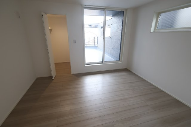 【洋室】 | 《仲介手数料無料》北区日進町２丁目1288-2(1号棟)新築一戸建てメルディア | 撮影日 2025年10月13日 14:30 曇り