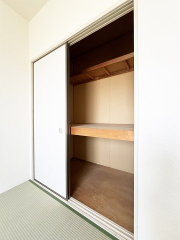 アドザックス・ラフィネＢ号棟の収納