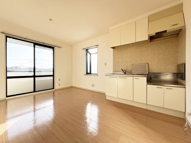 アドザックス・ラフィネＢ号棟の居間・リビング