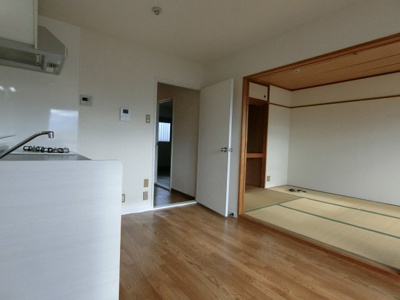 【居間・リビング】 | ブルガー光