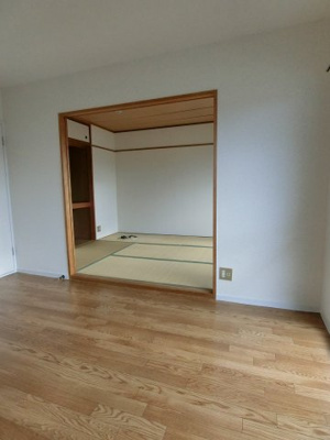 【洋室】 | ブルガー光