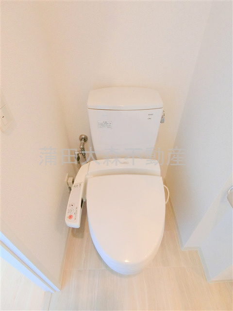 レジデンス大森のトイレ|温水洗浄便座付きのトイレ