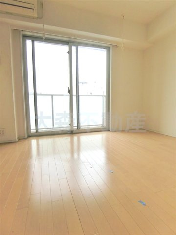 レジデンス大森の居間・リビング|洋室6.2帖