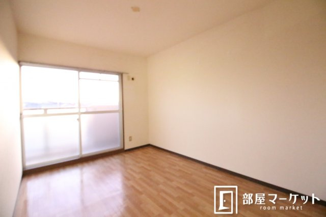 【洋室】 | ミサトピア北山 | 同型タイプ