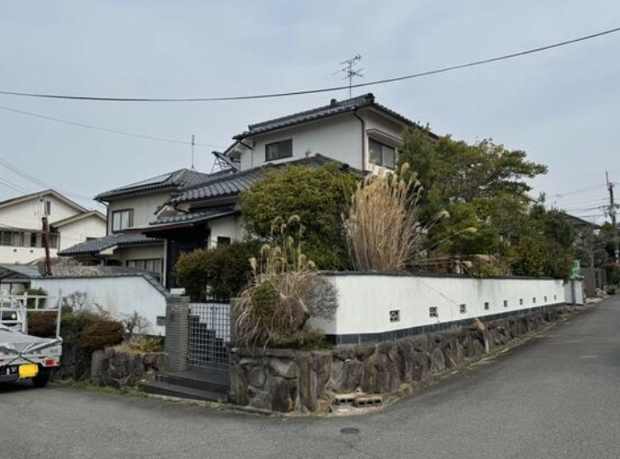 和泉市山荘町　3SLDK中古戸建の外観