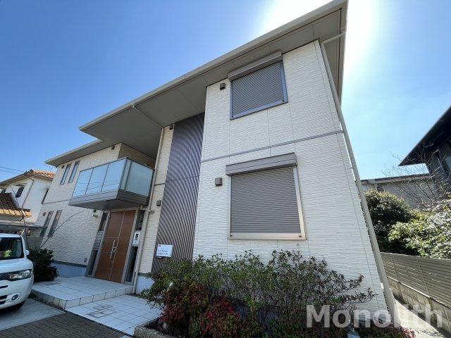 ラ・ポール鳳の外観