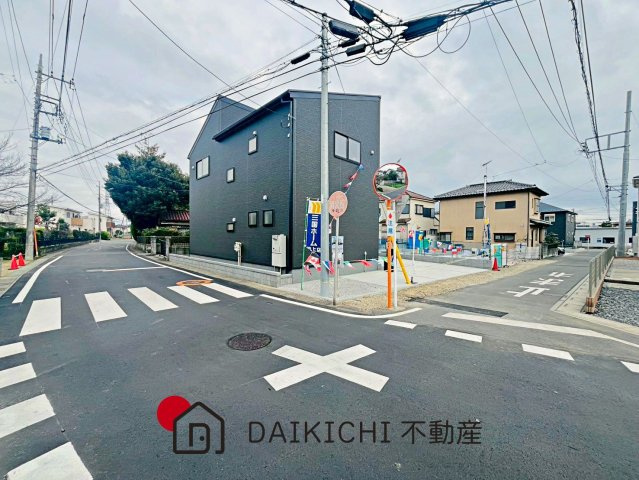 【前面道路含む現地写真】 | 鴻巣市袋第2　Livele Garden.S　新築戸建　全1棟　1号棟