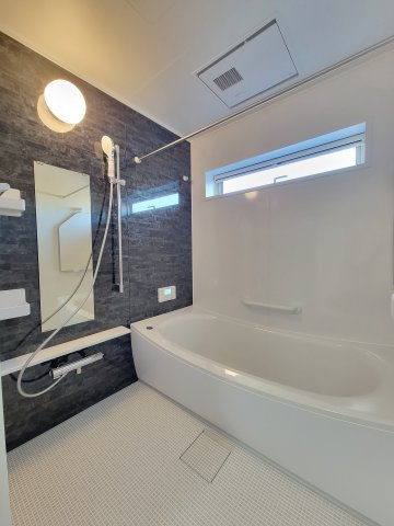 備前・新築戸建の浴室