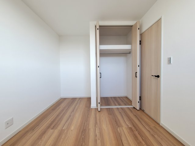 備前・新築戸建の洋室