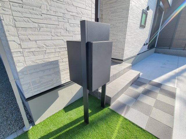 備前・新築戸建の玄関