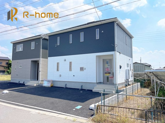 下妻市二本紀第1　新築戸建て　1号棟の外観|ご予約を頂ければ、『平日』はもちろん『早朝』や『夜間』もご見学可能です♪お気軽にお申し付けください♪