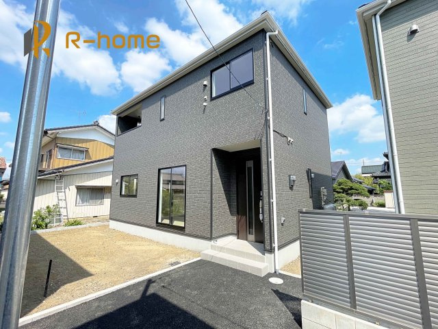 常総市新石下第9　新築戸建て　2号棟の外観|ご予約を頂ければ、『平日』はもちろん『早朝』や『夜間』もご見学可能です♪お気軽にお申し付けください♪