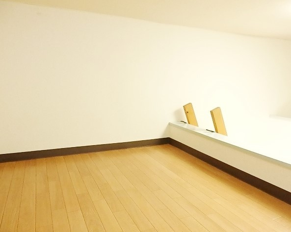 【寝室】