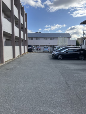 【駐車場】 | ドゥジェーム・パレー