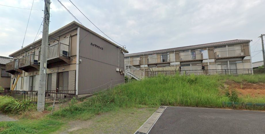 知多郡武豊町字六貫山　ハイツトリイA/Bの外観