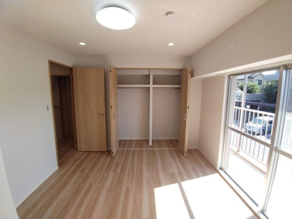 【洋室】ソレイユ鷹の台Ｄ棟 