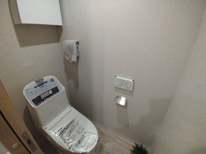 【トイレ】ソレイユ鷹の台Ｄ棟 