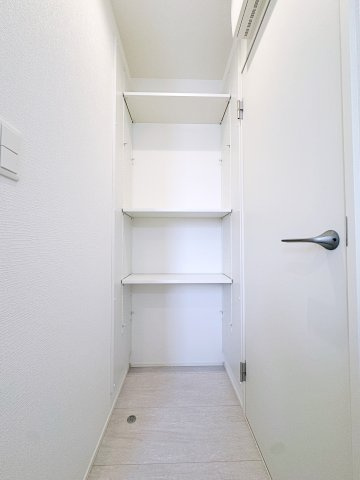 新築戸建・建売　郡山市富田町字大徳南　GRAFARE　全4棟の収納|洗面脱衣室にはタオルなどを収納できるリネン庫もあり便利です！