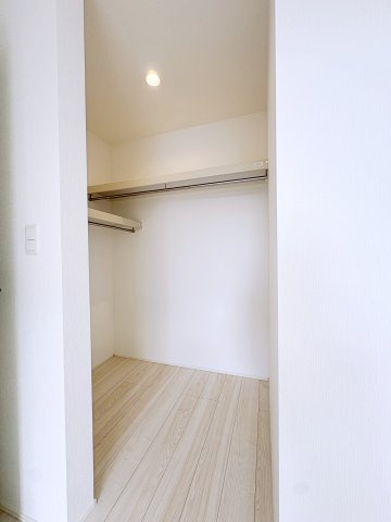 新築戸建・建売　郡山市富田町字大徳南　GRAFARE　全4棟の収納|ハンガーパイプもついているので干した洗濯物をそのままかけることができる！