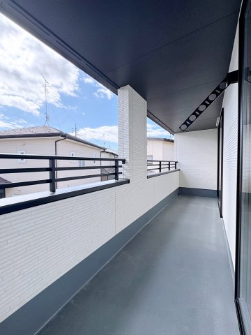 新築戸建・建売　郡山市富田町字大徳南　GRAFARE　全4棟のバルコニー