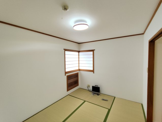 弦巻邸の和室