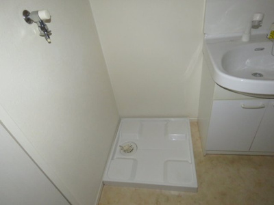 【その他】 | 越山マンション | 洗濯機置き場