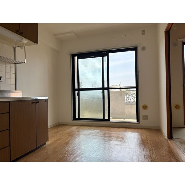 ピュアプレイスの居間・リビング