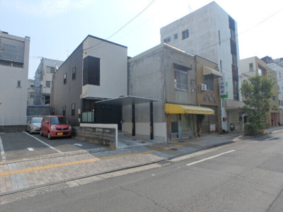 【駐車場】 | 表町3丁目戸建