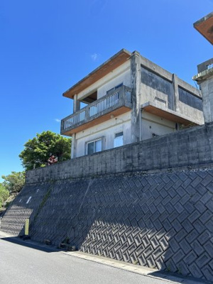 【前面道路含む現地写真】 | 那覇市首里石嶺町2丁目　土地