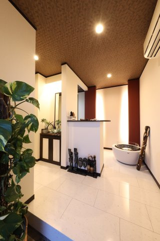 【玄関】 | 熊谷市上之　【平屋】中古住宅   | 現地