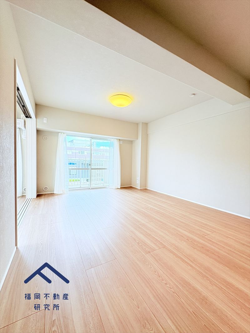 サーパス松島の居間・リビング