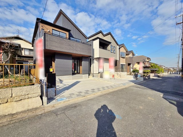 【前面道路含む現地写真】 | 知多市八幡深山口　1号棟