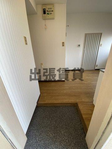 仲介手数料0円！！マンションしらかばの玄関