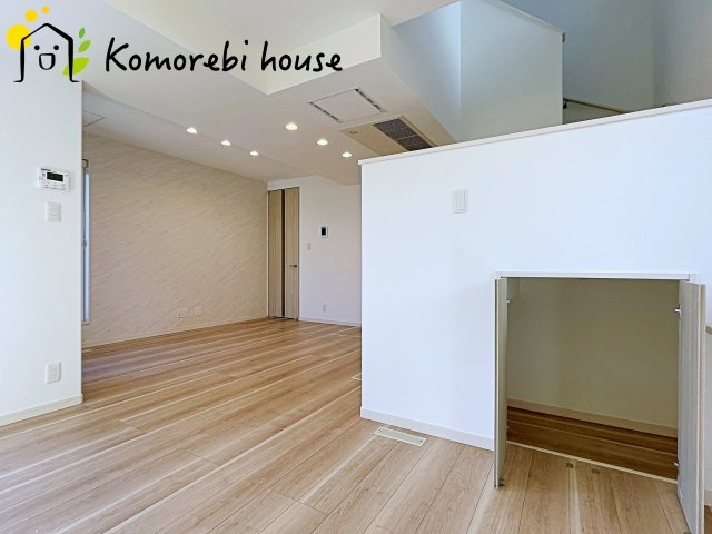 蓮田市御前橋1丁目　新築一戸建て　スマートワンシティ　02の居間・リビング|26.1.23撮影済み