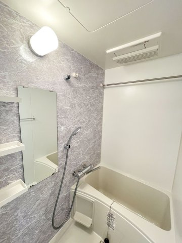 S-RESIDENCEドーム前千代崎の浴室