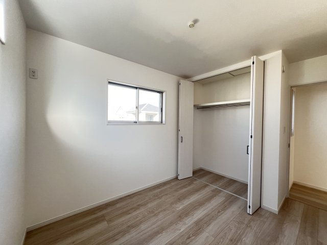 橿原市曲川3丁目全5区画の洋室|洋室5.2帖　クローゼット付き