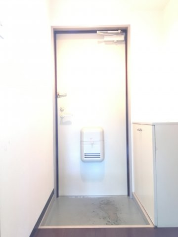 トライアムアーチの収納|玄関靴箱