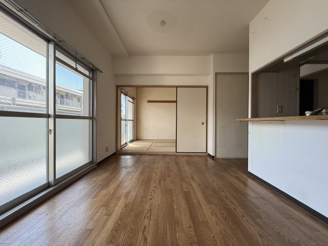 エステートプラザ住吉の居間・リビング